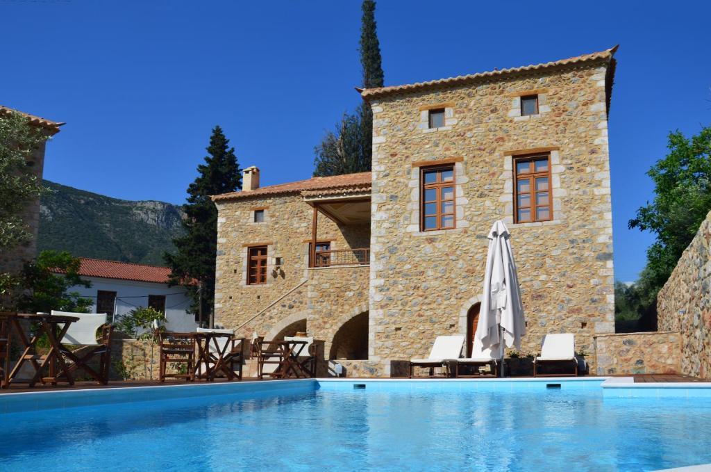 Archontiko Chioti Hotel 4*