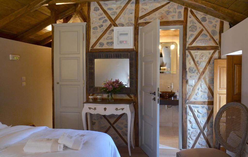 Archontiko Chioti Hotel
